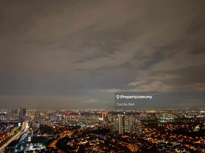 For Sale - Lumi Tropicana