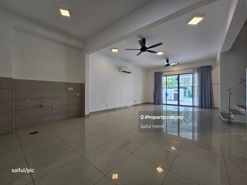 Rumah Teres 3-Tingkat untuk Dijual di Cyber 11, Cyberjaya oleh Saiful Helmi - iProperty.com.my
