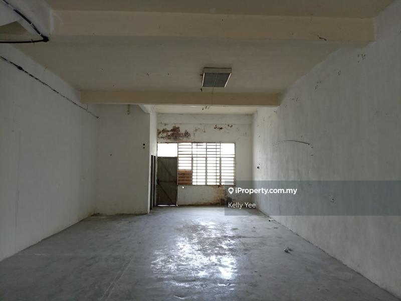 For Rent - Ground Floor Shoplot @ Kawasan Perniagaan Asas Murni for Rent
