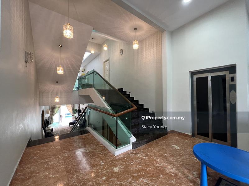 Bungalow House for Sale in Country Heights, Kajang by Stacy Young - iProperty.com.my