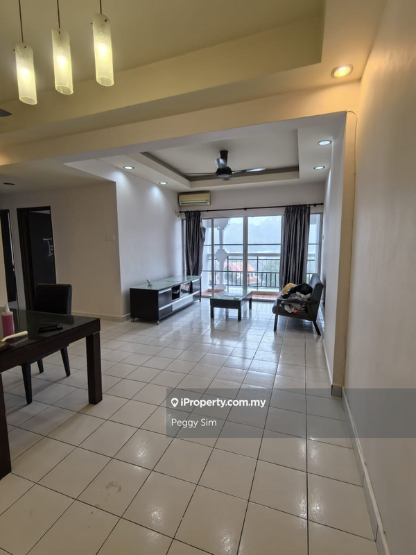 For Sale - La Vista Condominiums