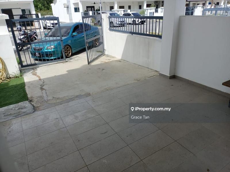 Rumah Berangkai 2 Tingkat untuk Dijual di Telok Panglima Garang, Selangor oleh Grace Tan - iProperty.com.my
