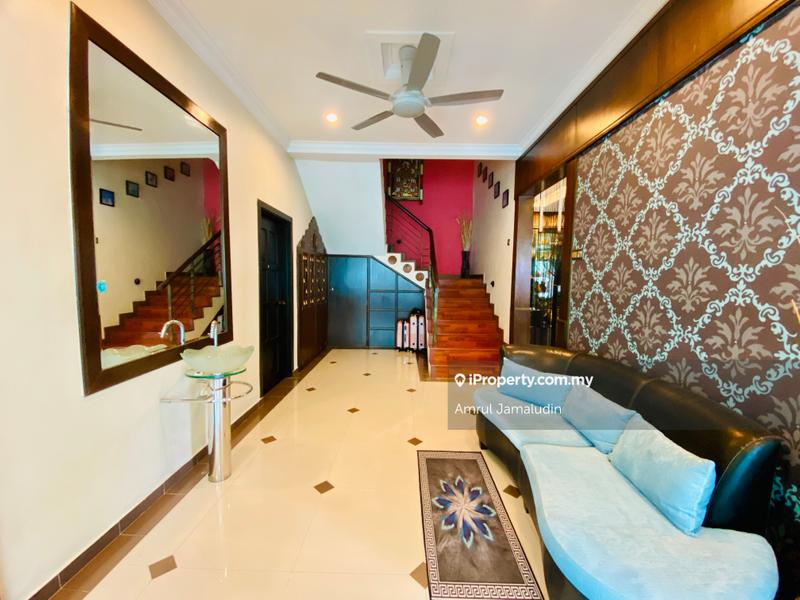 2.5-storey Terraced House for Sale in Laman Oakleaf, Ampang by Amrul Jamaludin - iProperty.com.my