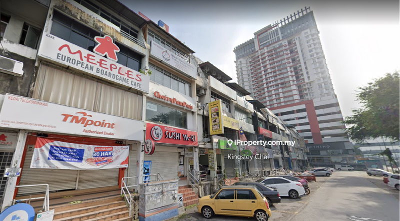 For Sale - ROI 4.5% SS 15 4 Storey Shop Facing Main Road, Good Frontage, Subang Jaya