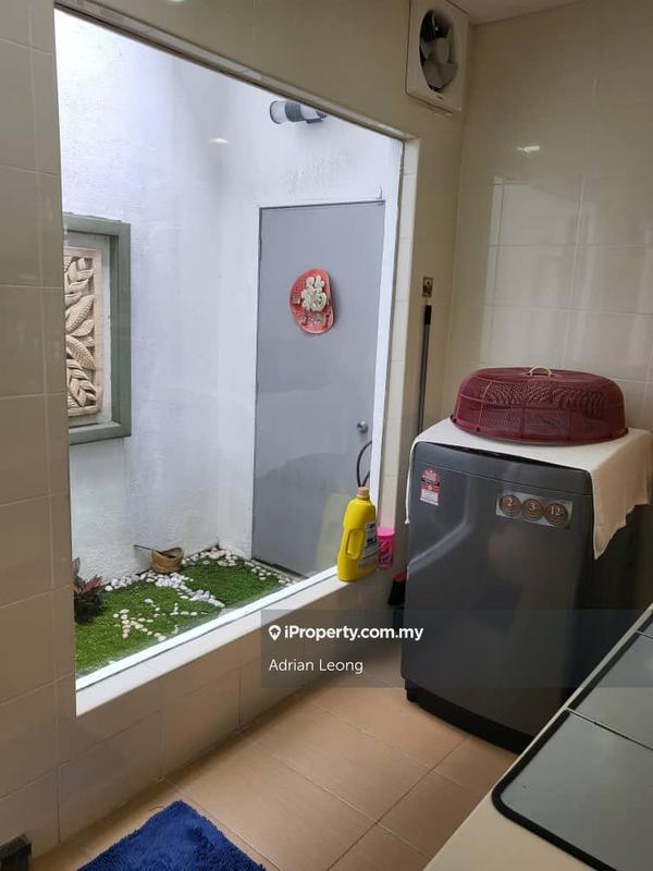 Rumah Berangkai 2 Tingkat untuk Dijual di Bandar Kinrara Seksyen 1, Bandar Kinrara oleh Adrian Leong - iProperty.com.my