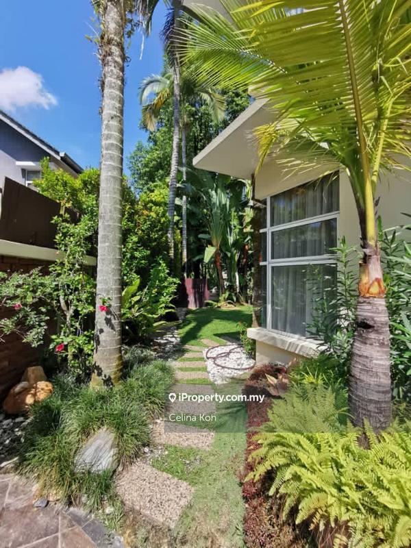 Bungalow House for Sale in Valencia, Sungai Buloh by Celina Koh - iProperty.com.my