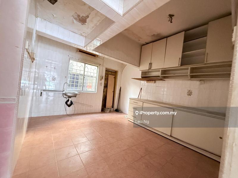 Rumah Berangkai 3 Tingkat untuk Dijual di Taman Kok Lian, Jalan Kuching oleh Leo Ng - iProperty.com.my