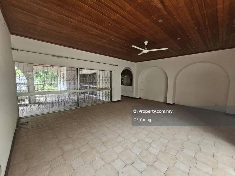 Bungalow House for Sale in Taman Bukit Pantai, Bangsar by CF Yoong - iProperty.com.my