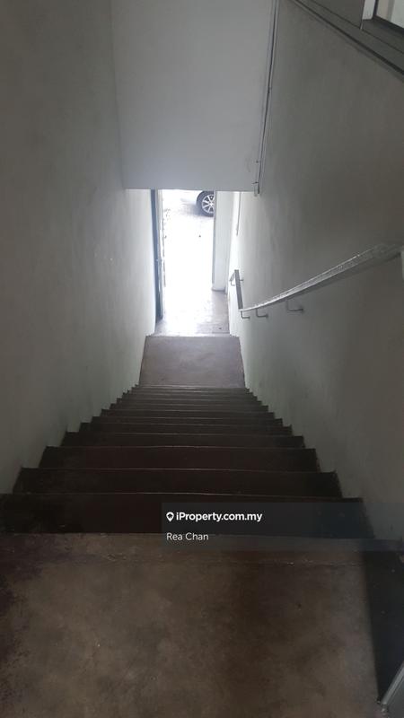 For Rent - Limbongan Shoplot For Rent