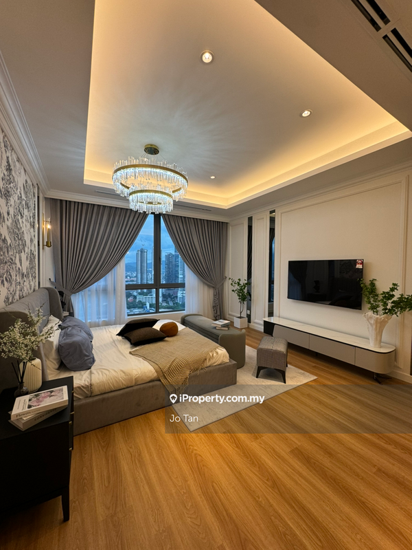 For Sale - D'Rapport