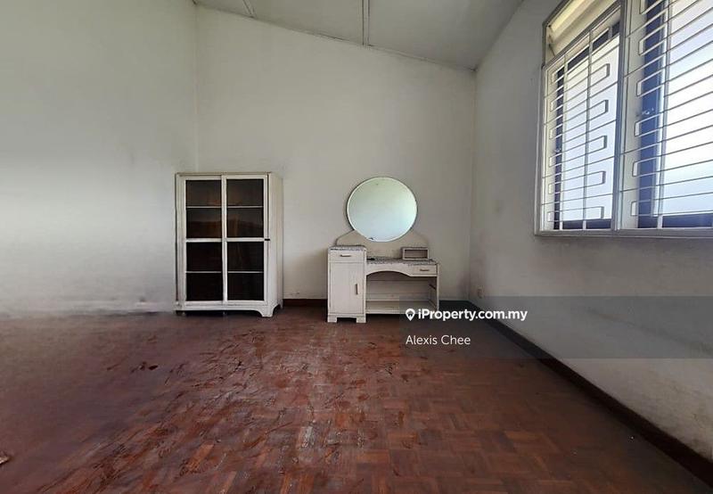 Bungalow House for Sale in Taman Canning, Ipoh by Alexis Chee - iProperty.com.my