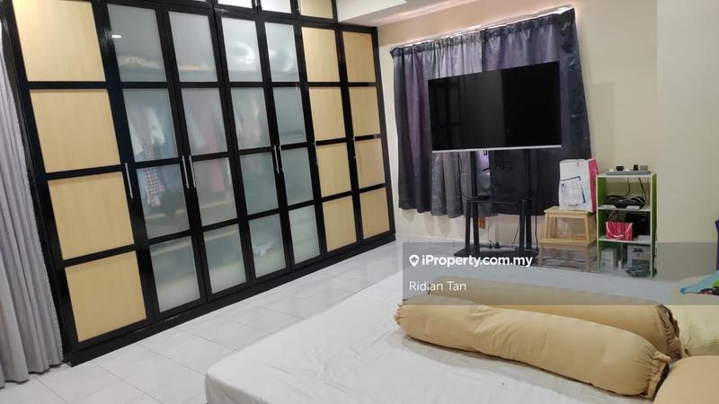Rumah Berangkai 2 Tingkat untuk Dijual di Bandar Bukit Tinggi 2, Klang oleh Ridian Tan - iProperty.com.my