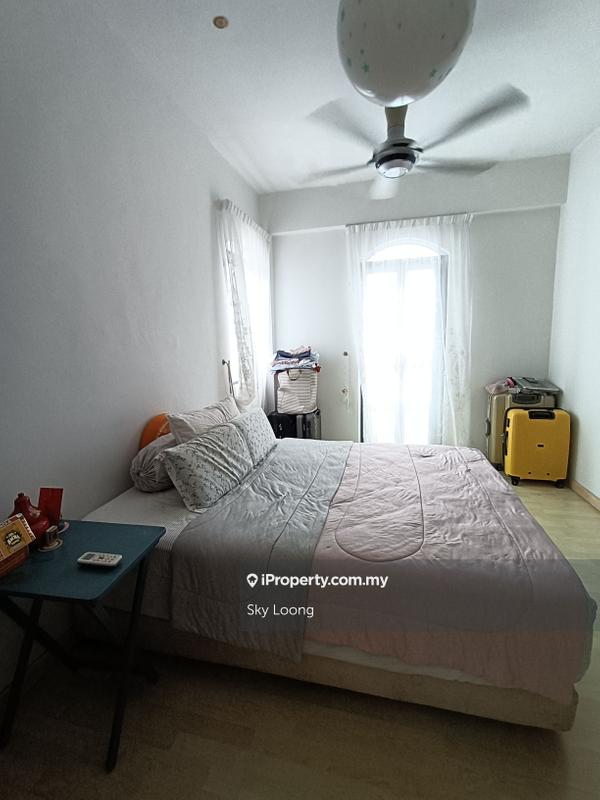 Condominium for Sale in Andalucia by Sky Loong - iProperty.com.my