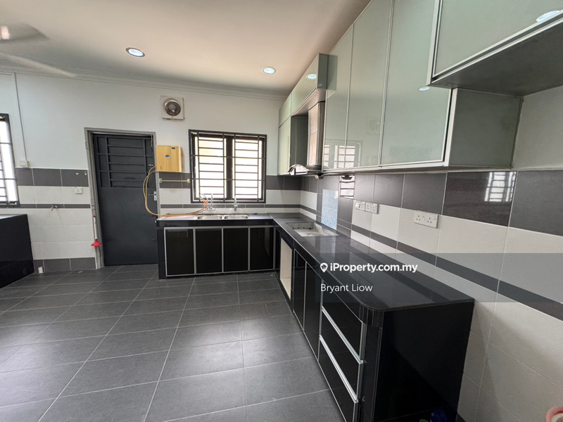 Rumah Teres 2-Tingkat untuk Dijual di Taman Merdeka, Batu Berendam oleh Bryant Liow - iProperty.com.my
