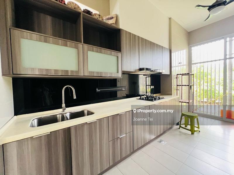 Bungalow House for Sale in Lakefront Villa, Cyberjaya by Joanne Tei - iProperty.com.my