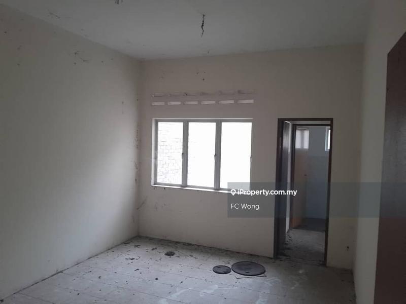 Semi-Detached House for Sale in Taman Temerloh Jaya, Temerloh by FC Wong - iProperty.com.my