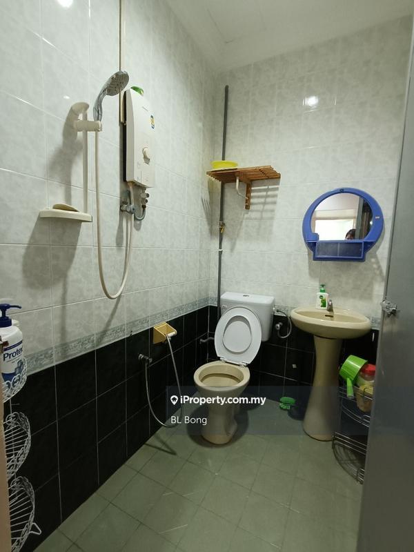 Semi-Detached House for Sale in Ong Kim Wee, Melaka City by BL Bong - iProperty.com.my