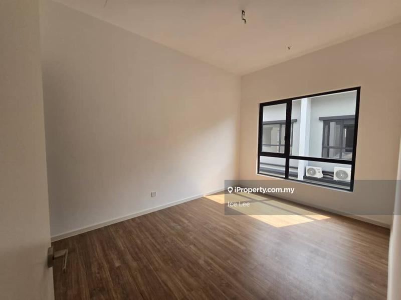 Bungalow House for Sale in qi6mk, Telok Panglima Garang by Ice Lee - iProperty.com.my