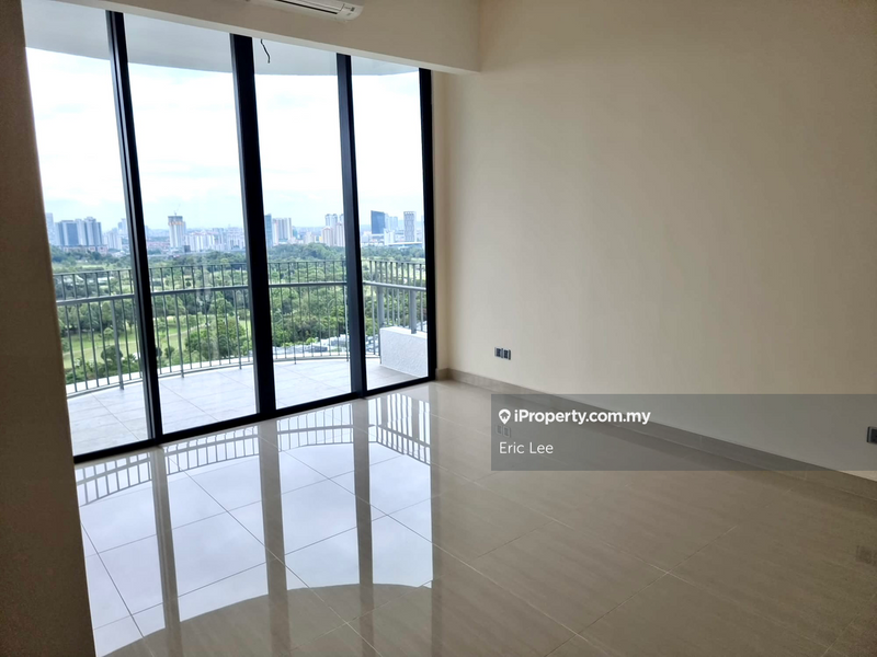 Service Residence for Sale in Senada Residence @ KLGCC Resort by Eric Lee - iProperty.com.my