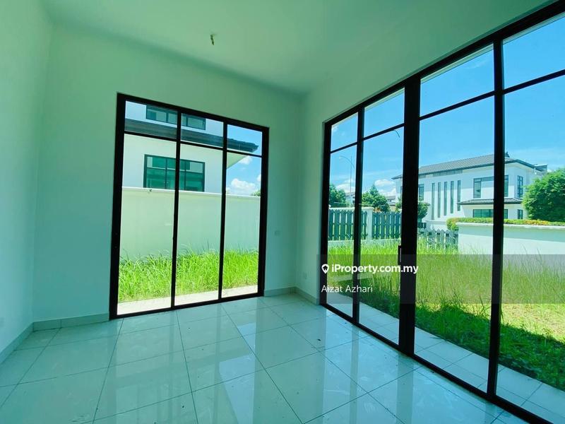 Rumah Berkembar untuk Dijual di Eco Majestic, Semenyih oleh Aizat Azhari - iProperty.com.my