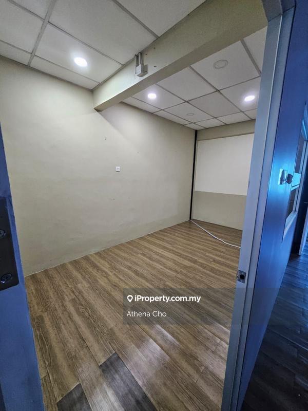 Shop for Sale in Bandar Seri Putra, Bangi by Athena Cho - iProperty.com.my