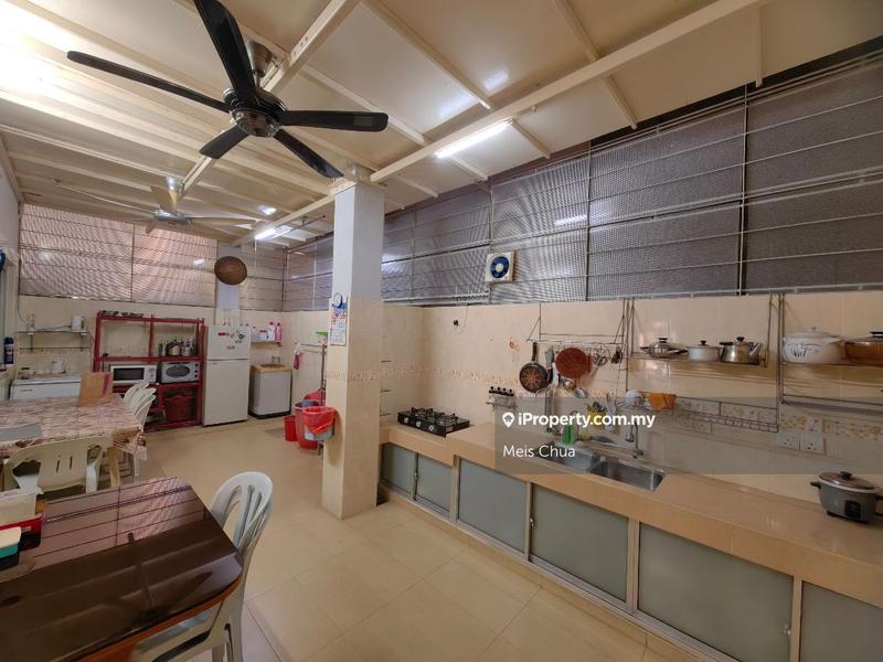 Townhouse for Sale in Taman Lagenda Mas, Cheras by Meis Chua - iProperty.com.my