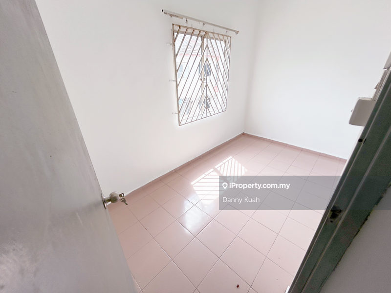 For Sale - Taman Malinja