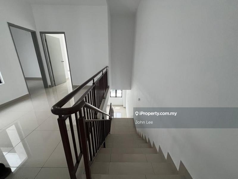 Rumah Bandar untuk Dijual di SALAK TINGGI, Sepang oleh John Lee - iProperty.com.my