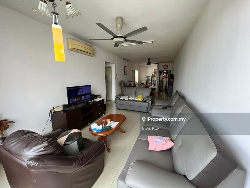 For Sale - Putra Majestik