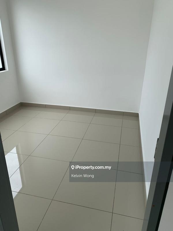 Rumah Berangkai 1.5 Tingkat untuk Dijual di Jalan kebun, jalan helang, Shah Alam oleh Kelvin Wong - iProperty.com.my