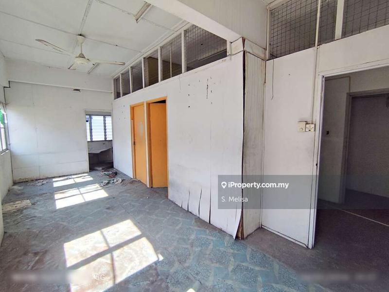 Shop-Office for Sale in Paroi, Senawang, Seremban by S. Melisa - iProperty.com.my