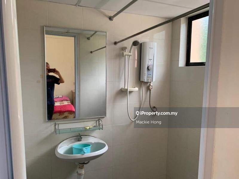 Apartment for Sale in Bayu Emas Apartments by Mackie Hong - iProperty.com.my