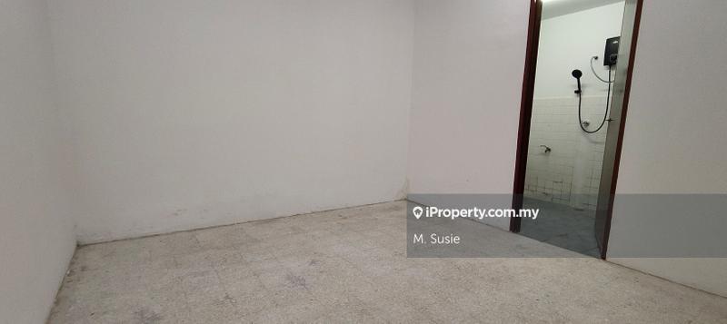 1-storey Terraced House for Sale in Taman Klang Jaya, Klang by M. Susie - iProperty.com.my