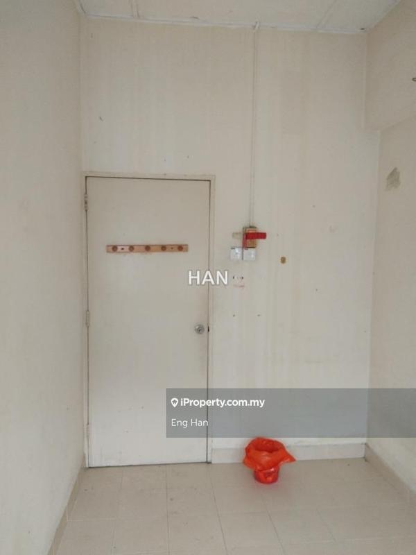 Rumah Pangsa untuk Dijual di Kuchai Entrepreneurs Park oleh Eng Han - iProperty.com.my
