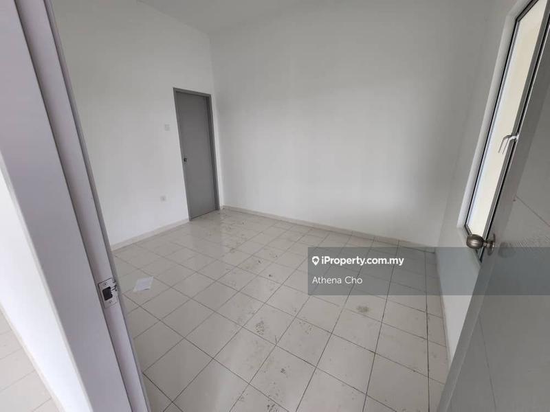 1-storey Terraced House for Sale in Taman Bakti YNS, Labu by Athena Cho - iProperty.com.my