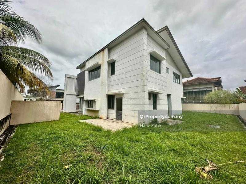 Bungalow House for Sale in Bandar Seri Putra, Bangi by Hafiz Zubir - iProperty.com.my