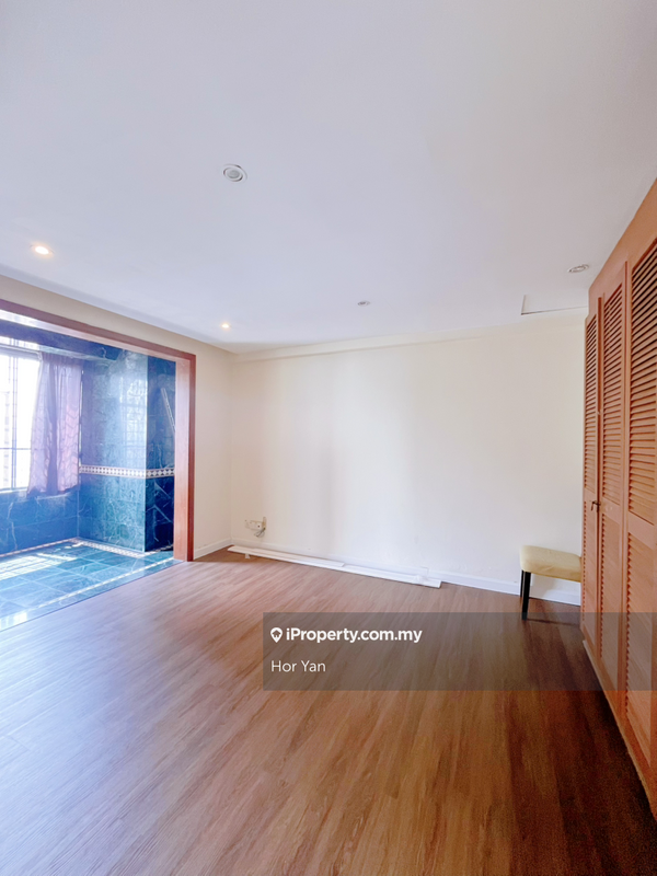 Kondominium untuk Dijual di Pantai Panorama Condominiums oleh Hor Yan - iProperty.com.my