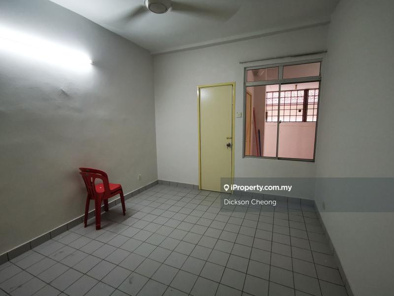 Rumah Berangkai 2 Tingkat untuk Dijual di Jalan bu4, Bandar Utama oleh Dickson Cheong - iProperty.com.my