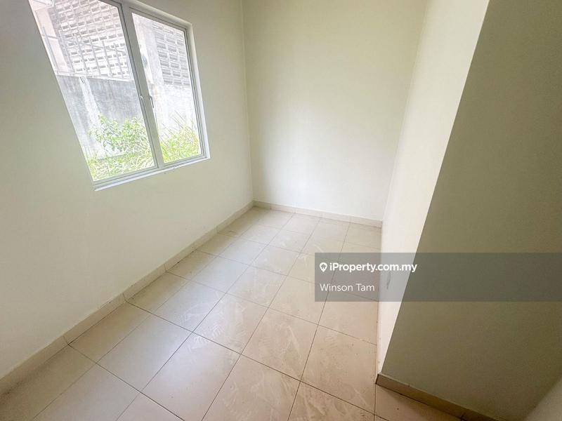 Rumah Berkembar untuk Dijual di Banyan 1 Bandar Seri Coalfields, Sungai Buloh oleh Winson Tam - iProperty.com.my