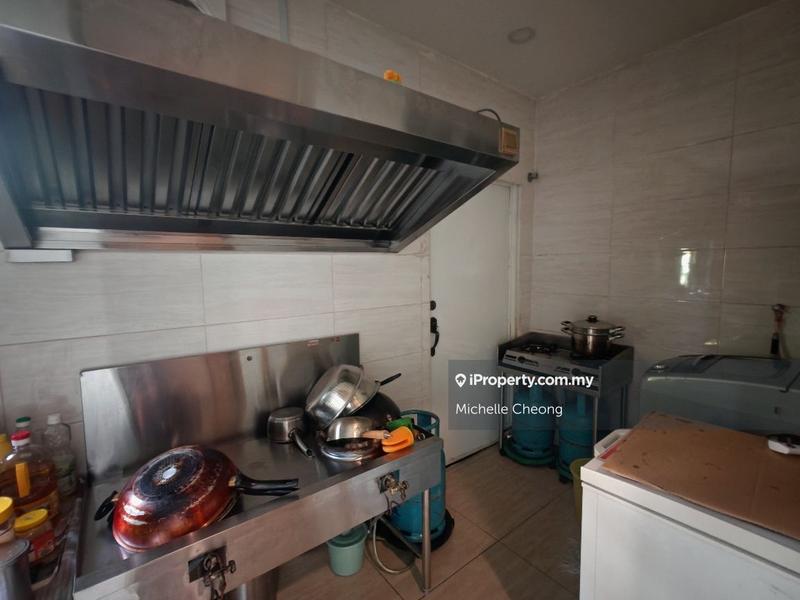 Rumah Berangkai 2 Tingkat untuk Dijual di Damansara Heights, Damansara Heights oleh Michelle Cheong - iProperty.com.my