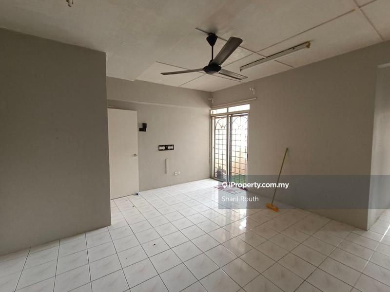 Apartment for Sale in Pangsapuri Sri Baiduri by Sharil Routh - iProperty.com.my