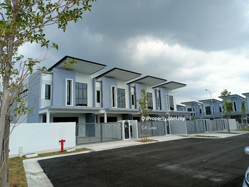 Rumah Berangkai 2 Tingkat untuk Dijual di Kajang East, Semenyih oleh CK Law - iProperty.com.my