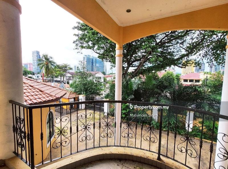 Banglo untuk Dijual di Ampang Hilir, Ampang oleh Mel Walia - iProperty.com.my