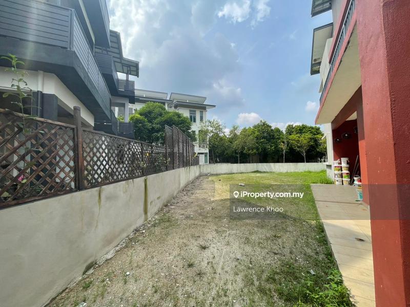 Rumah Berkembar untuk Dijual di D'island residence, Puchong Perdana oleh Lawrence Khoo - iProperty.com.my