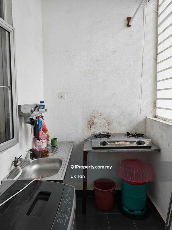 Service Residence for Rent in BSP 21 by UK Tan - Kitchen - iProperty.com.my
