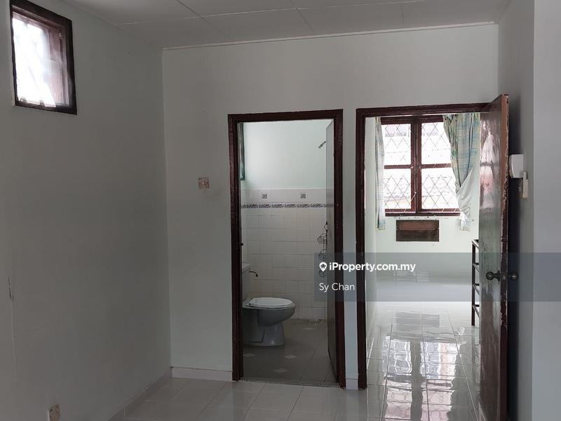 1.5-storey Terraced House for Sale in BK 2 Bandar Kinrara Puchong 1.5 Storey House, Bandar Kinrara by Sy Chan - iProperty.com.my