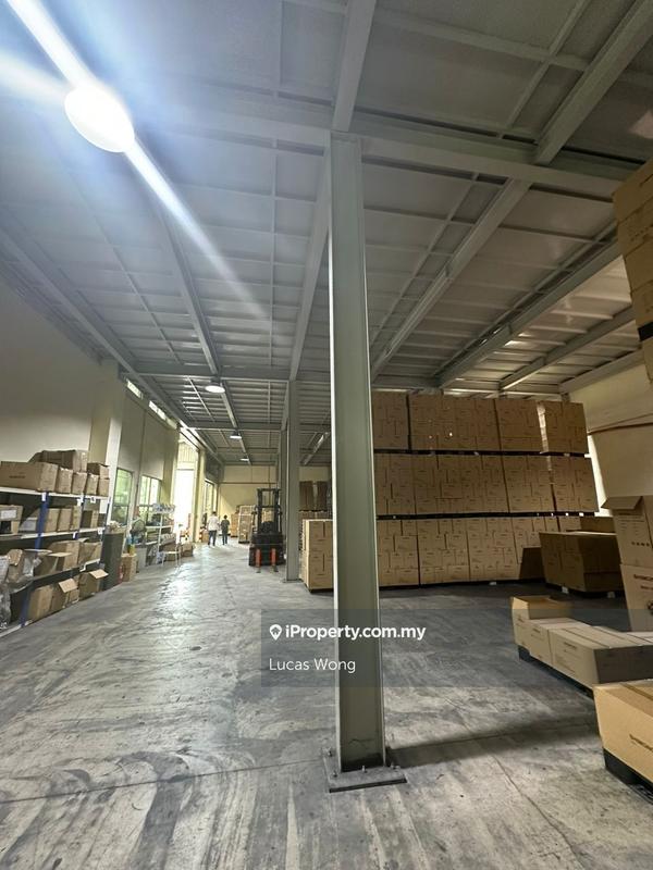 Kilang Berkembar untuk Dijual di Seri Kembangan, Kajang, Sungai Besi, Puchong, Balakong oleh Lucas Wong - iProperty.com.my