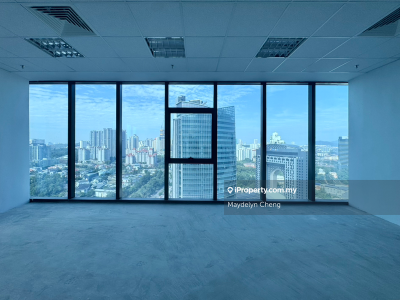 For Rent - MET 1 CORPORATE TOWER FULL FLOOR OFFICE