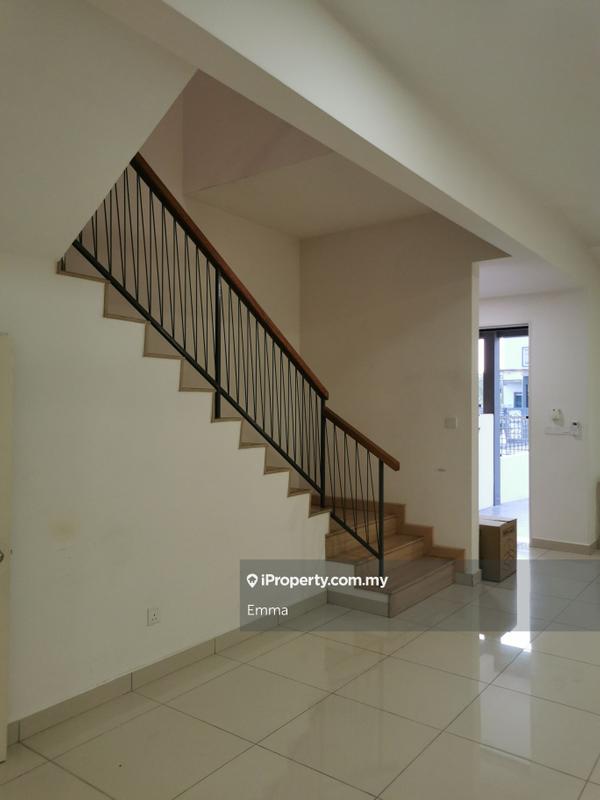 Rumah Berangkai 2 Tingkat untuk Disewa di Laurel Laman View, Cyberjaya oleh Emma - iProperty.com.my