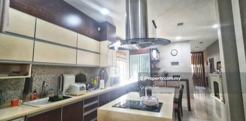 Bungalow House untuk Dijual di Bandar Putra Permai, Seri Kembangan oleh Grace Tan - iProperty.com.my